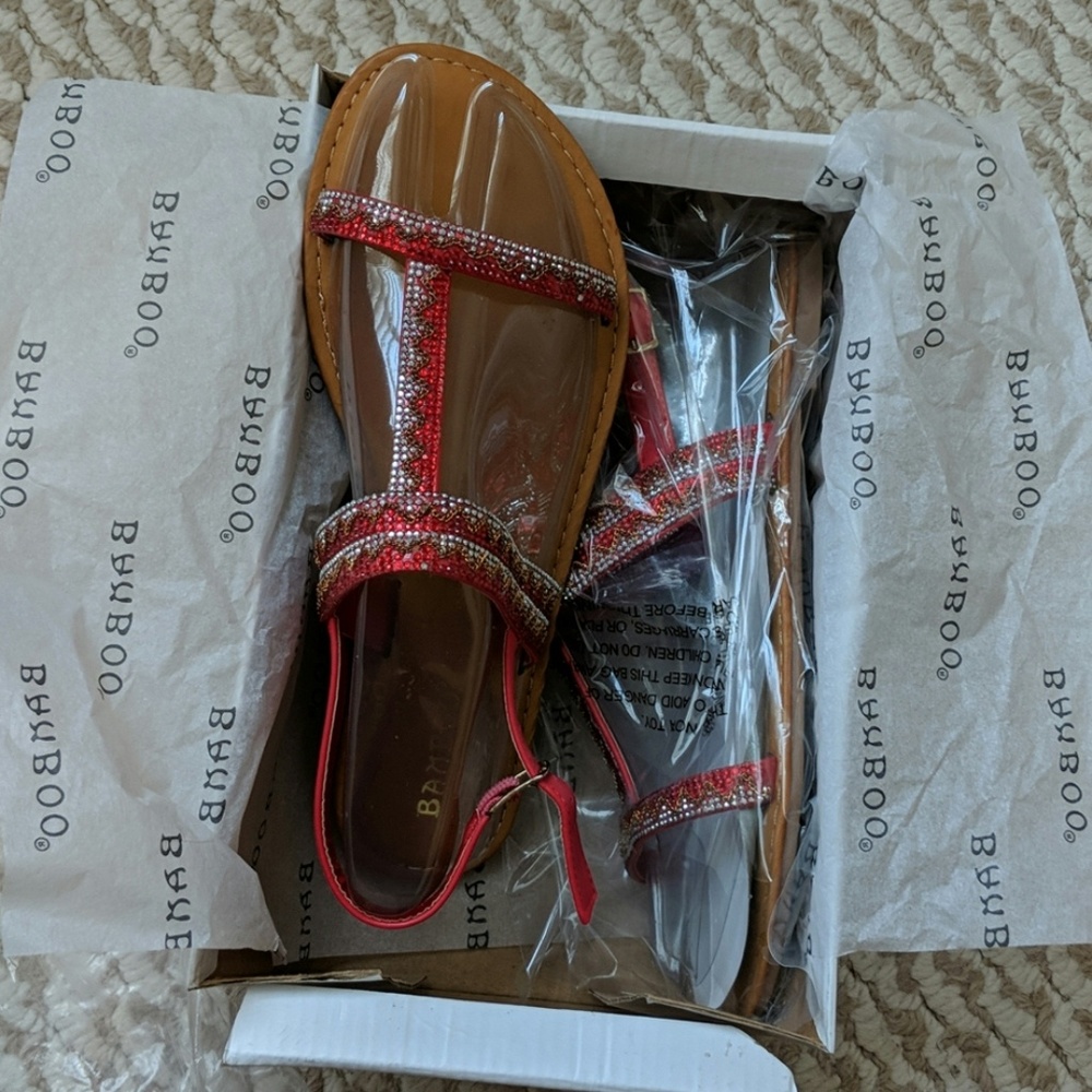 Brandnew Sandals US7.5